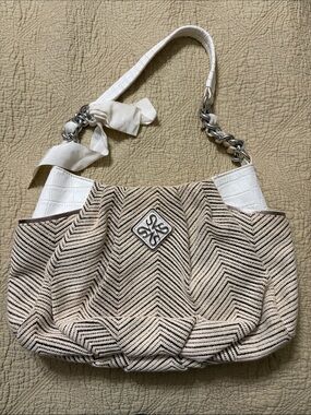 Simply Vera Vera Wang White & Beige Chevron Shoulder Bag with Chain Detail
